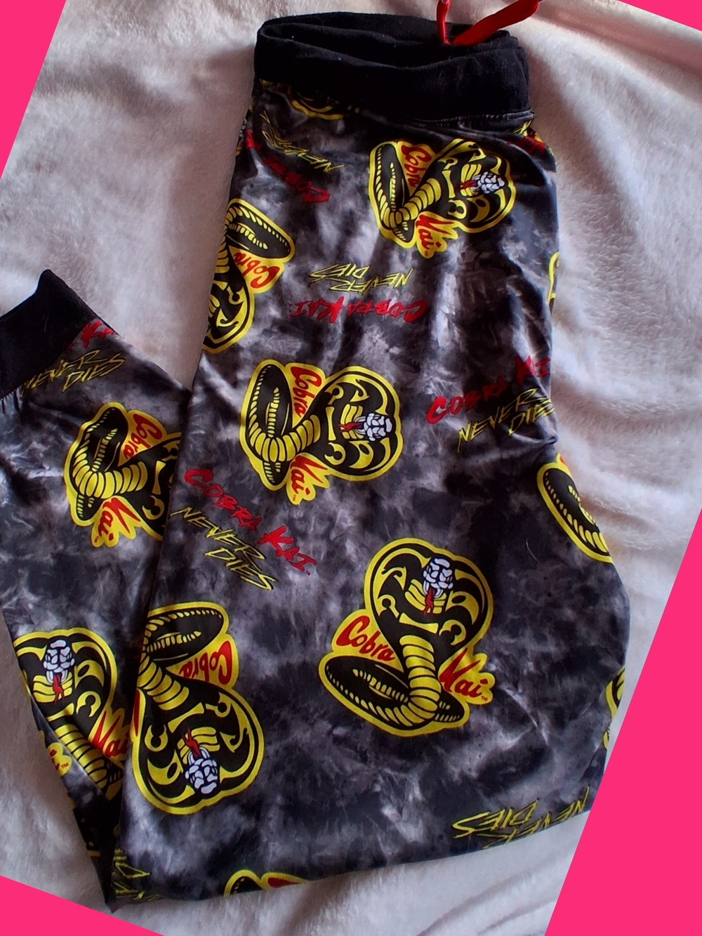 Cobra Kai Logo Lounge Pants - Black & Yellow Graphic
